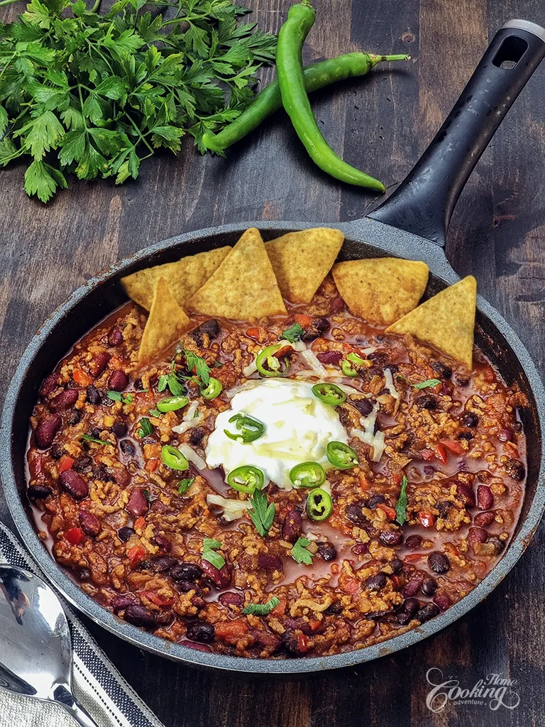 Beef and Bean Chili - Chili con Carne with Tortilla Chips